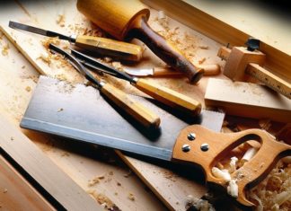 Fabricación y reparación de muebles